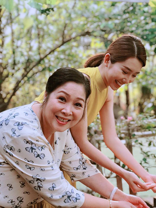 Gạo nếp gạo tẻ: NSND Hồng Vân nhiều lần từ chối diễn bà Mai Gạo nếp gạo tẻ: NSND Hồng Vân nhiều lần từ chối diễn bà Mai