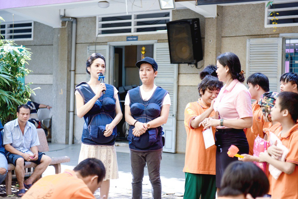 Khi đàn ông mang bầu tập 8: Trấn Thành - Hari Won chiến thắng với ca khúc sáng tác dành riêng cho cha Khi đàn ông mang bầu tập 8: Trấn Thành - Hari Won chiến thắng với ca khúc sáng tác dành riêng cho cha