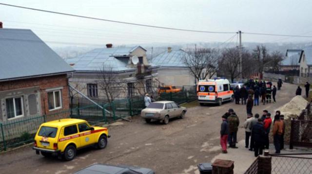 Phát hiện hài cốt đôi nam nữ ôm nhau suốt 3.000 năm và câu chuyện bí ẩn phía sau