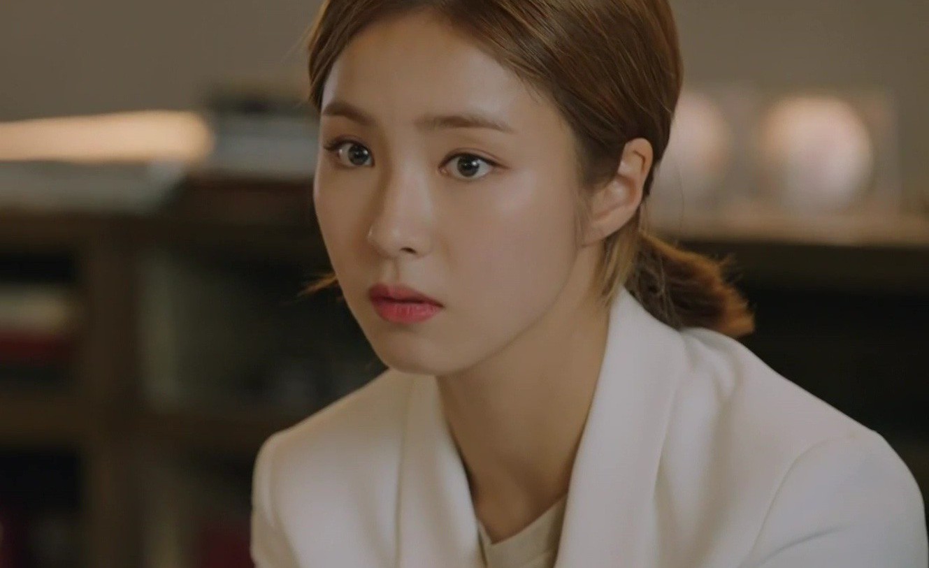 Vợ bầu vẫn làm việc hộc mặt tới động thai, chồng ngồi không tiêu tiền vợ còn yêu sách trên trời