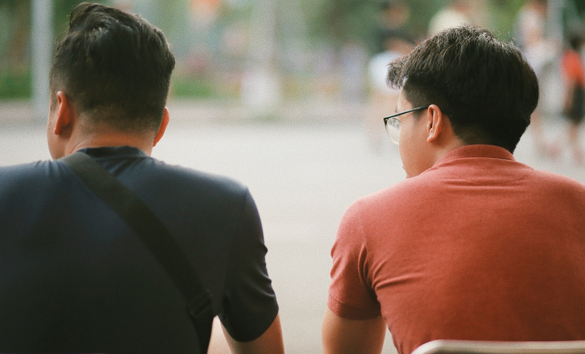 Mẹ trẻ kể về hội bạn tốt của chồng: Khuyên về nhà đánh vợ con cho người khác nể, nên hút thuốc để ra dáng đàn ông