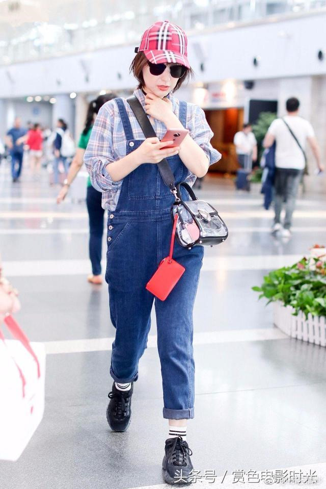 Cách phối đồ cá tính với sơ mi kẻ ô