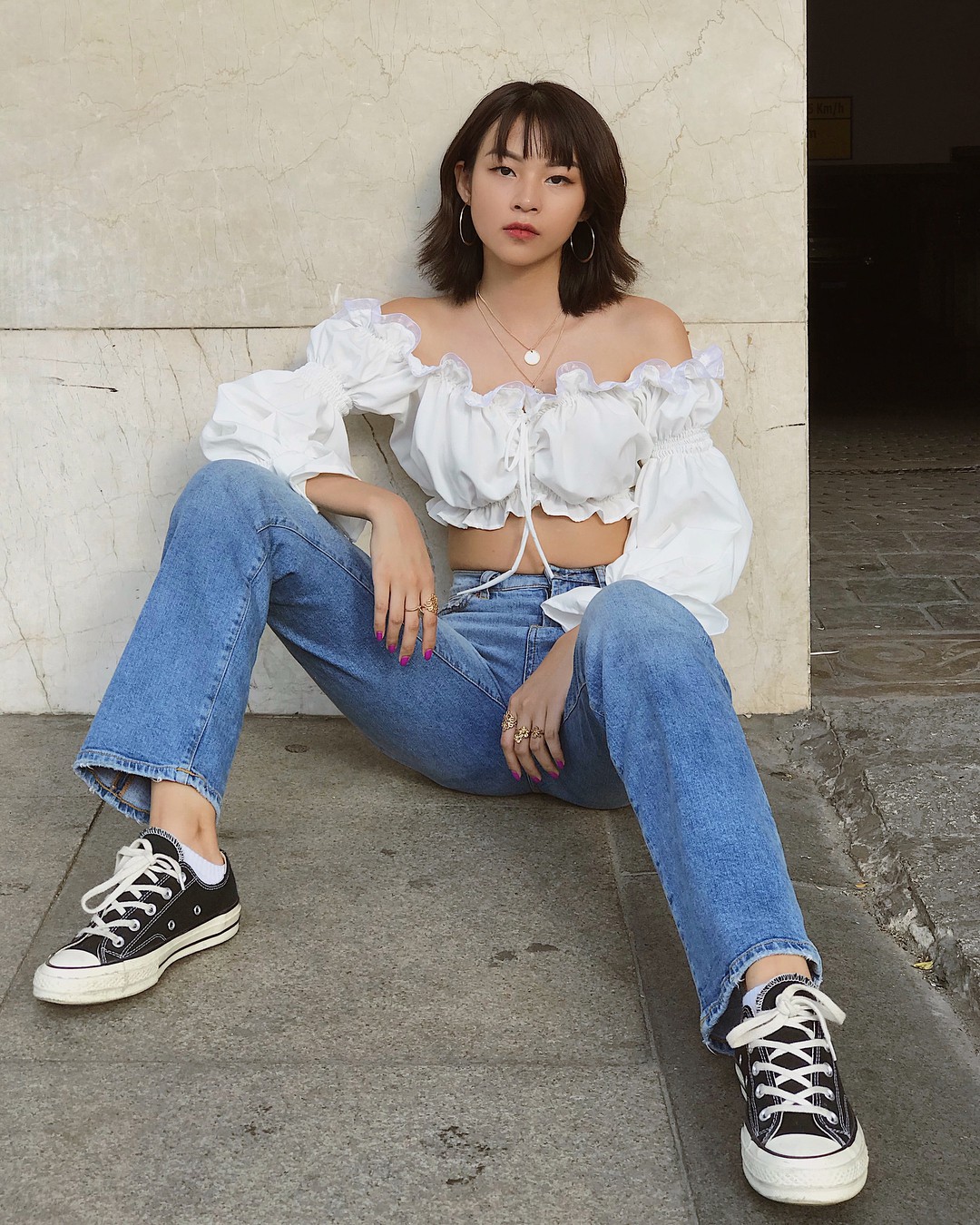 Hà Tăng, Elly Trần đánh chiếm street style tuần này với màn khoe chân dài, eo thon cực đỉnh