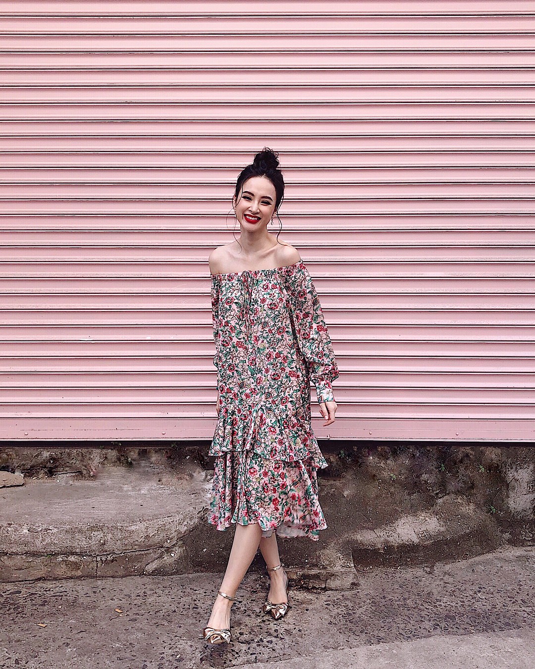 Hà Tăng, Elly Trần đánh chiếm street style tuần này với màn khoe chân dài, eo thon cực đỉnh