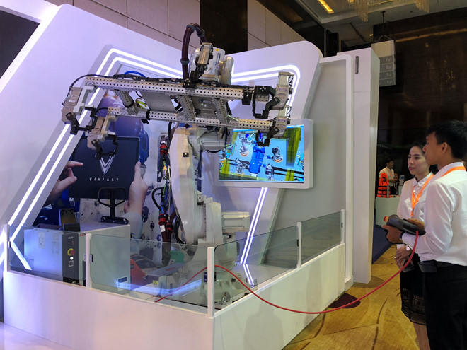 Thủ tướng: Việt Nam phải sớm lên đoàn tàu 4.0, không để bị bỏ lại