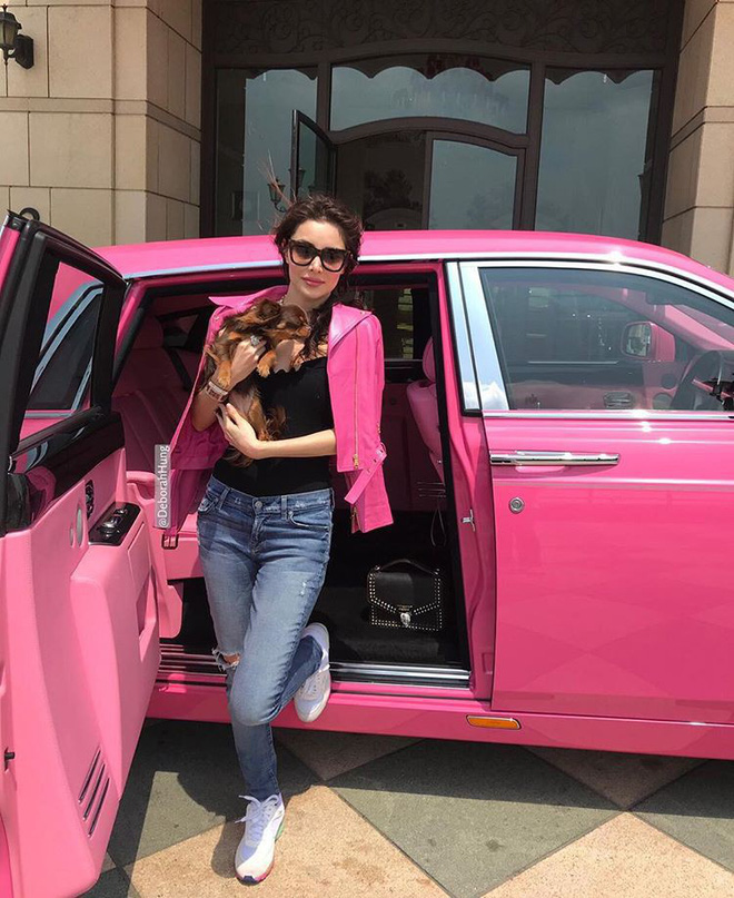 Sau 10 năm làm vợ của tỷ phú xấu xí, giàu khét tiếng Hong Kong, nàng siêu mẫu vẫn sống như bà hoàng trong nhung lụa