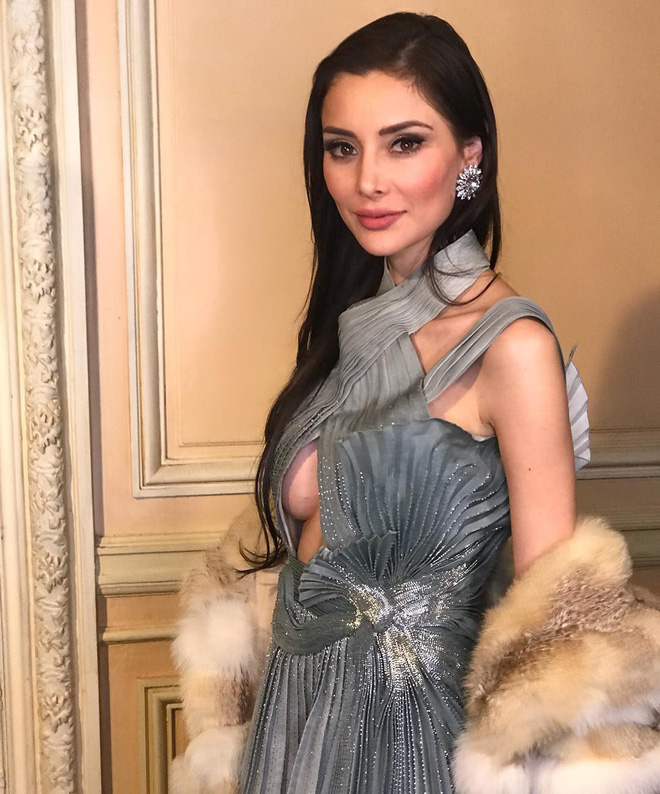 Sau 10 năm làm vợ của tỷ phú xấu xí, giàu khét tiếng Hong Kong, nàng siêu mẫu vẫn sống như bà hoàng trong nhung lụa