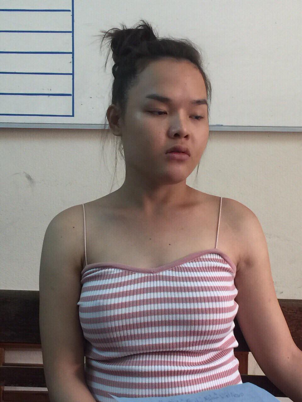 Bắt nhóm đối tượng chuyển giới chuyên dụ du khách nước ngoài mua dâm, massage rồi trộm tài sản