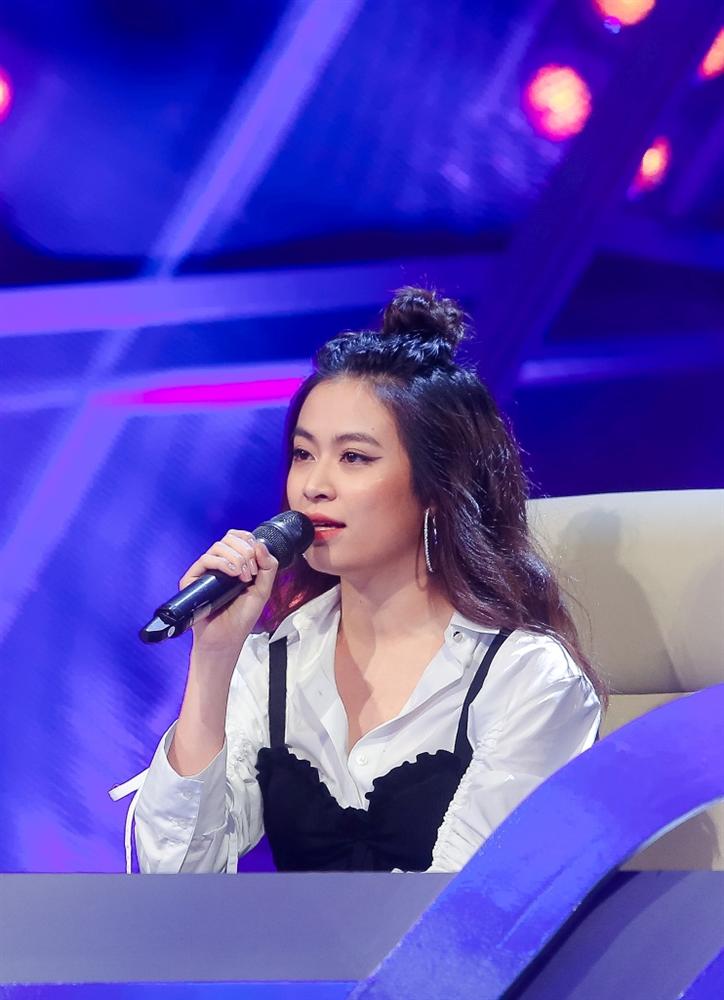 The Debut tập 6: Hoàng Thùy Linh dằn mặt thí sinh có nghi án đạo nhạc Hàn Quốc The Debut tập 6: Hoàng Thùy Linh dằn mặt thí sinh có nghi án đạo nhạc Hàn Quốc
