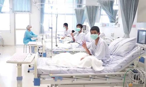Đội bóng nhí Thái Lan xuất viện vào tuần sau