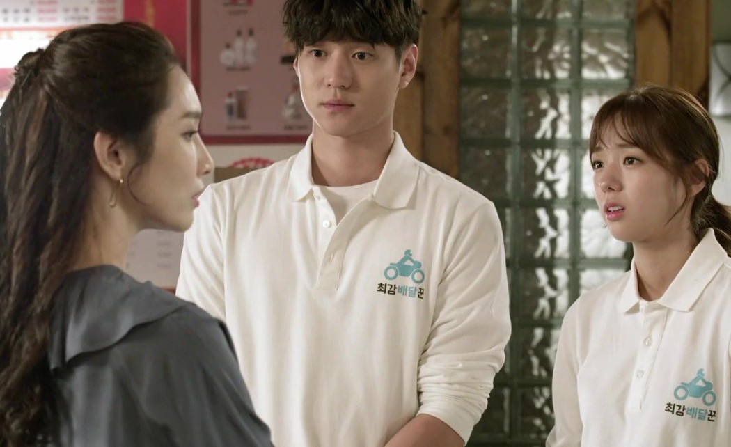 Người yêu cũ cứng nhất năm khi chỉ thẳng mặt vợ: Em không có tư cách xen vào cuộc tình giữa chị với anh ấy!