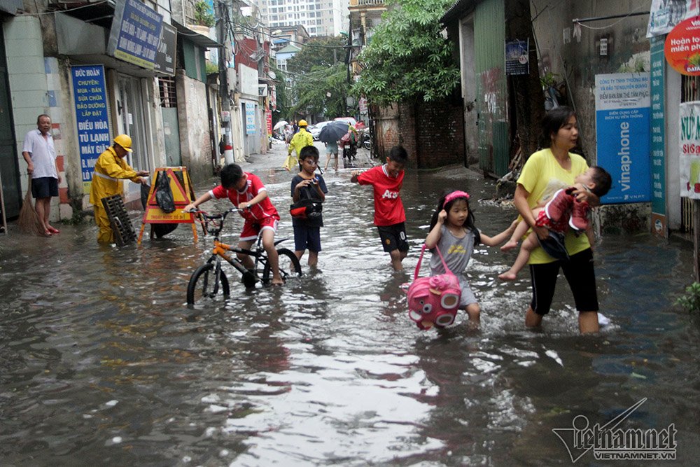 Dự báo thời tiết 14/7: Mưa to, Hà Nội và nhiều tỉnh nguy cơ ngập lụt