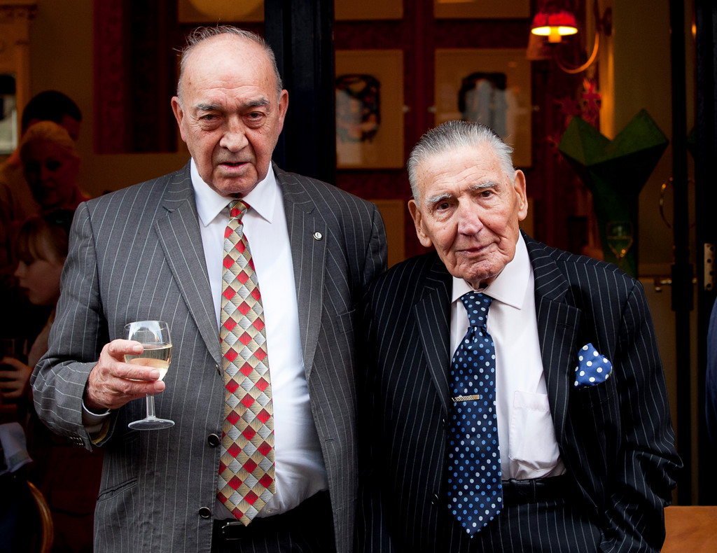 Băng đảng gia đình ở Anh sa lưới đúng ngày chung kết World Cup