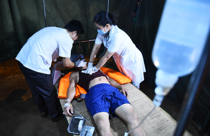 Diễn tập xả lũ khẩn cấp hồ Hoà Bình trong đêm