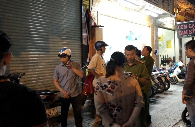 Nhà hàng Phoenix sập cửa, cản trở đoàn kiểm tra