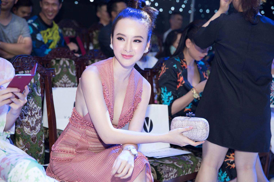 Những lần sao Việt bị chỉ trích vì hồn nhiên đi trễ ở sự kiện