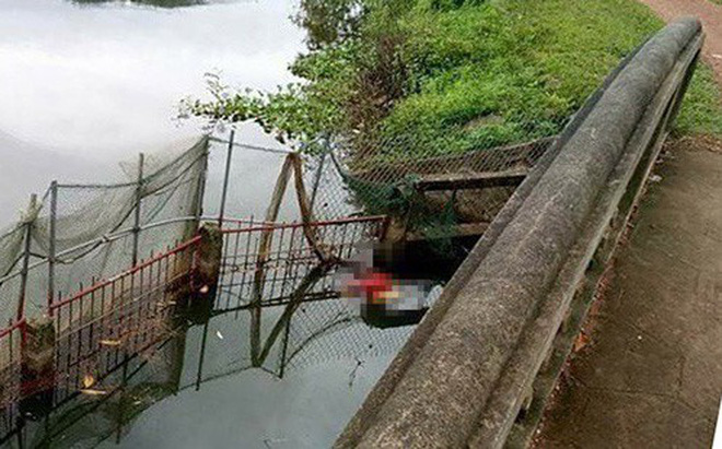 Phát hiện thi thể đôi nam nữ dưới ao nước ở Hà Nội, trên bờ có 2 xe máy