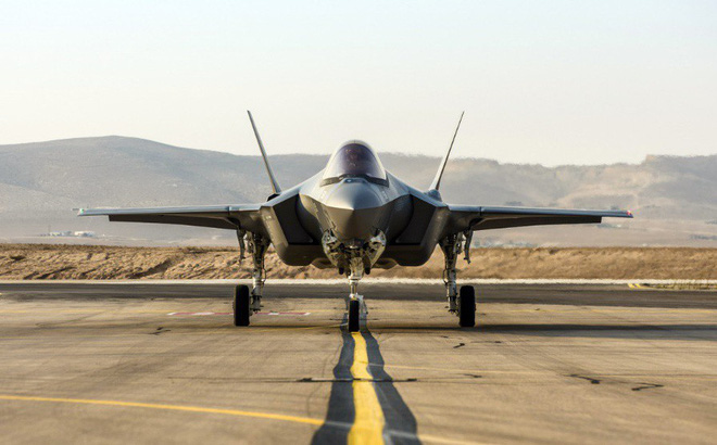 Tiêm kích F-35I Adir Israel: Vĩ đại và kinh dị