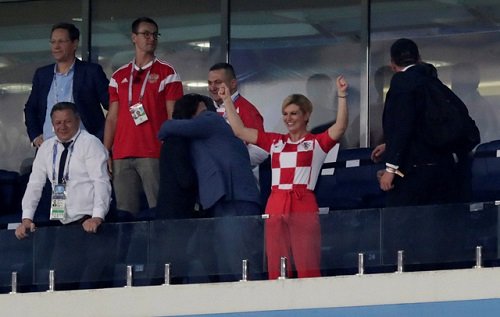 Chân dung nữ tổng thống cuồng World Cup của Croatia