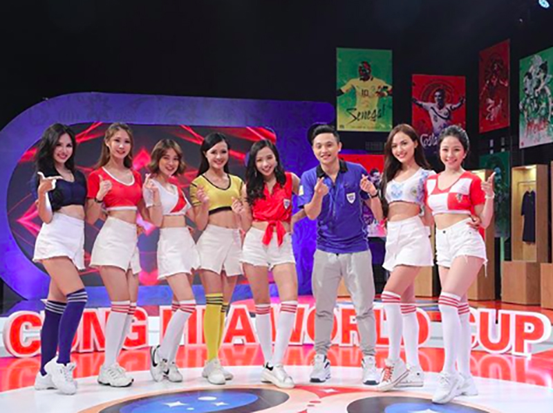 Trước khi xảy ra mâu thuẫn, Trâm Anh cùng dàn chị em hotgirl đã từng rất thân thiết như thế này! Trước khi xảy ra mâu thuẫn, Trâm Anh cùng dàn chị em hotgirl đã từng rất thân thiết như thế này!