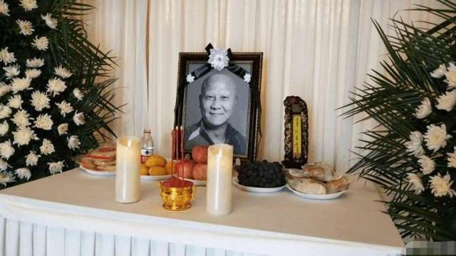 Lý Liên Kiệt không đến viếng lễ tang cao thủ đàn anh