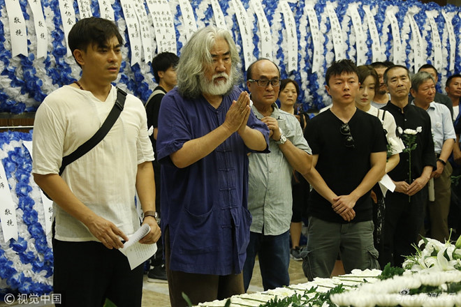 Lý Liên Kiệt không đến viếng lễ tang cao thủ đàn anh