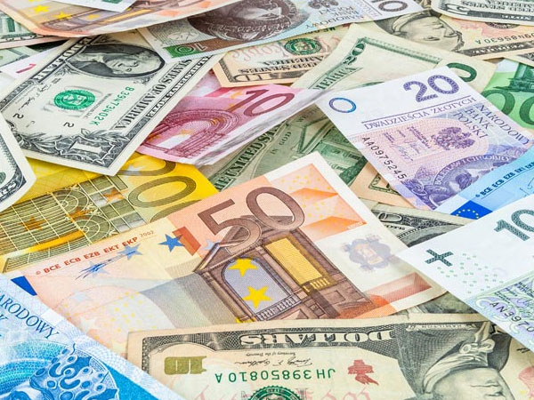 Tỷ giá ngoại tệ ngày 16/7: USD mất đỉnh cao, Bảng Anh tăng giá Tỷ giá ngoại tệ ngày 16/7: USD mất đỉnh cao, Bảng Anh tăng giá