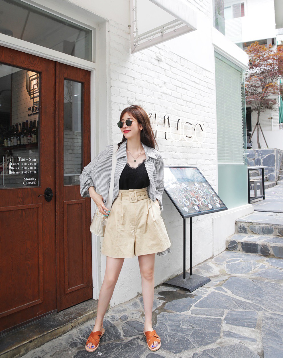 Đã tìm ra 4 kiểu quần kỳ diệu vừa kéo dài chân lại giúp chị em giấu nhẹm vòng bụng đẫy đà Đã tìm ra 4 kiểu quần kỳ diệu vừa kéo dài chân lại giúp chị em giấu nhẹm vòng bụng đẫy đà