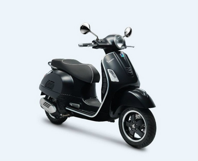Đánh giá Vespa GTS Super 125: Tinh hoa tỏa sáng