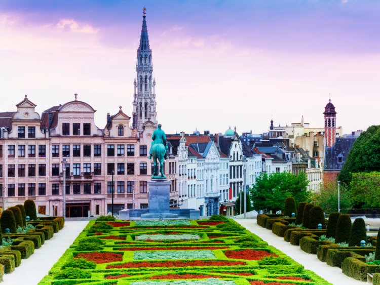 17 quốc gia sở hữu nhiều triệu phú nhất thế giới