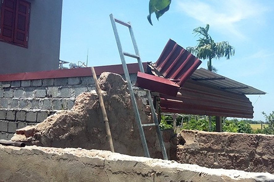 Đoạt mạng bác ruột vì tranh chấp 60cm mái tôn