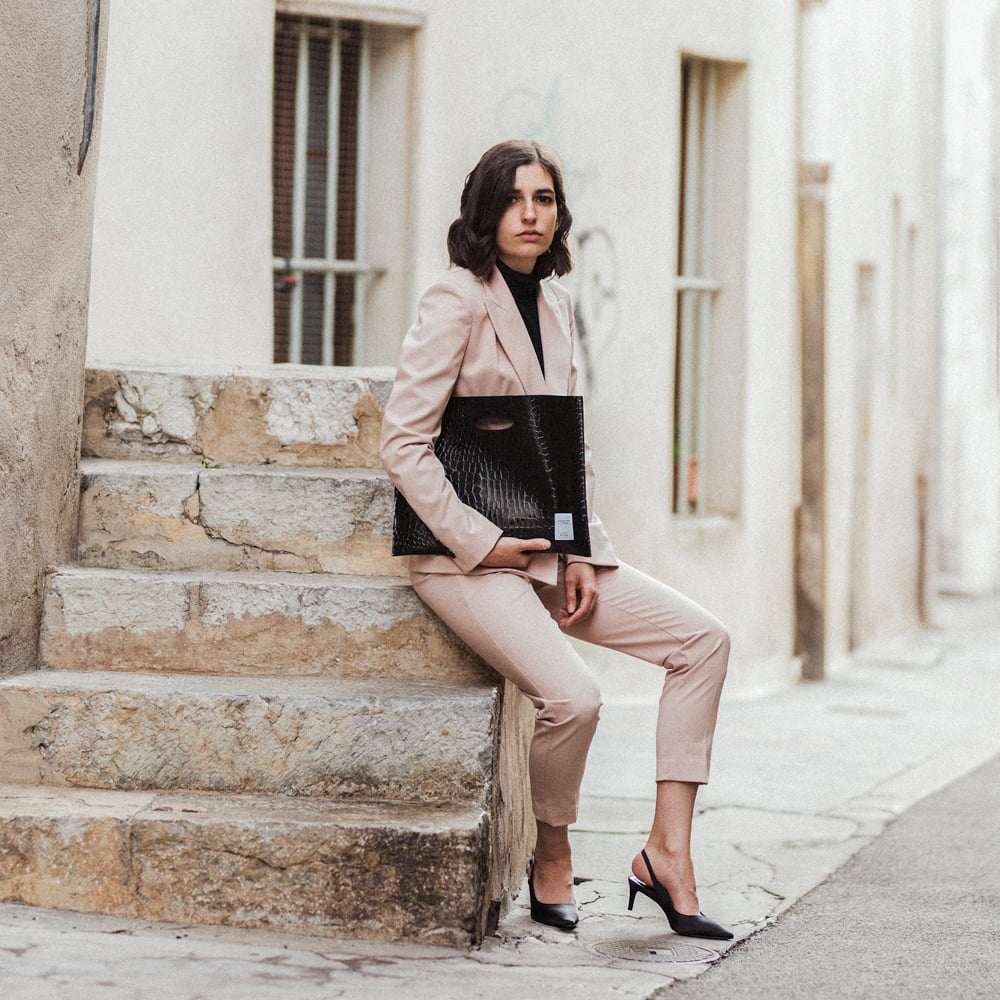 Đôi giày chị em công sở nhất định phải sắm vì vừa sang lại còn thoải mái vô cùng