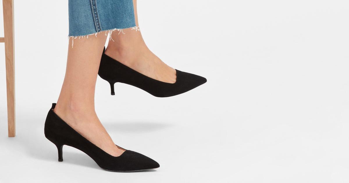 Đôi giày chị em công sở nhất định phải sắm vì vừa sang lại còn thoải mái vô cùng