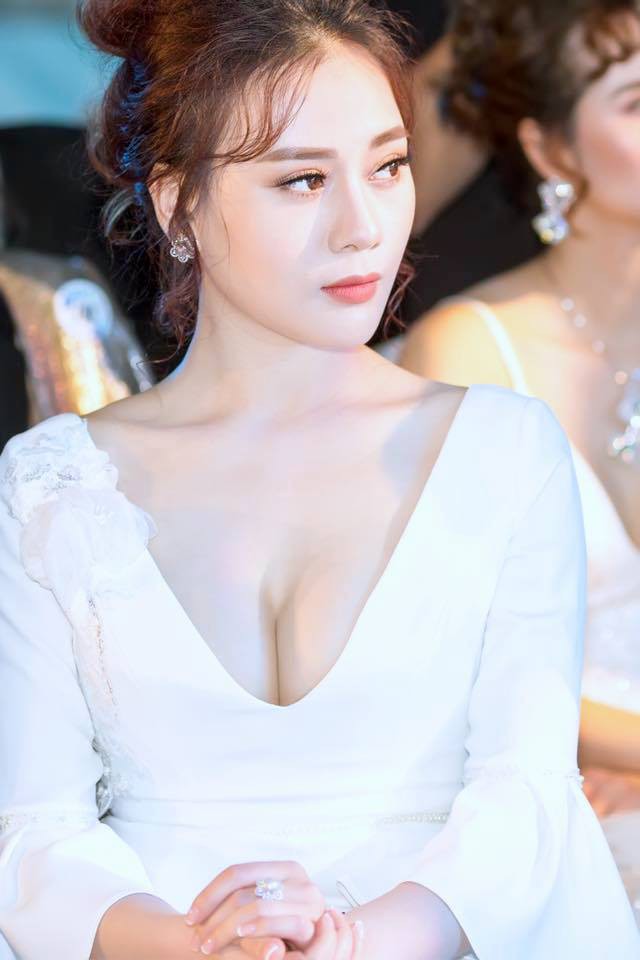 Nữ chính Quỳnh búp bê: Tự nguyện rời bỏ hào quang, yêu nhầm đại gia trăng hoa