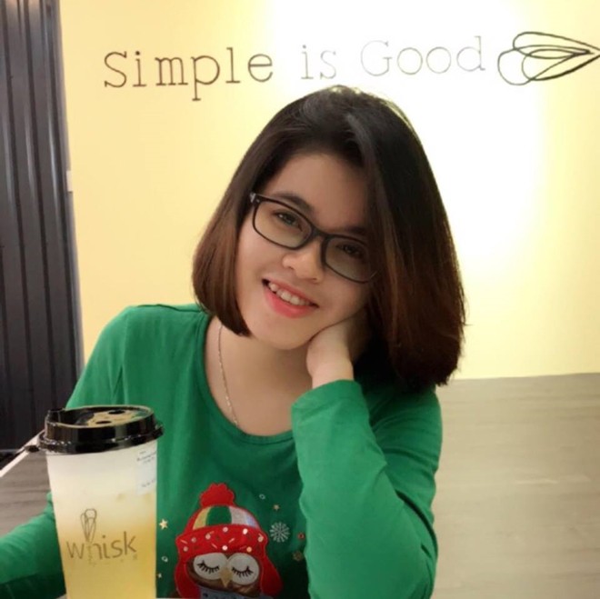 Đi du lịch đúng ngày bão, đừng vội buồn vì áo mưa họa tiết cùng kính râm vẫn sẽ cho bạn bộ ảnh chất lừ