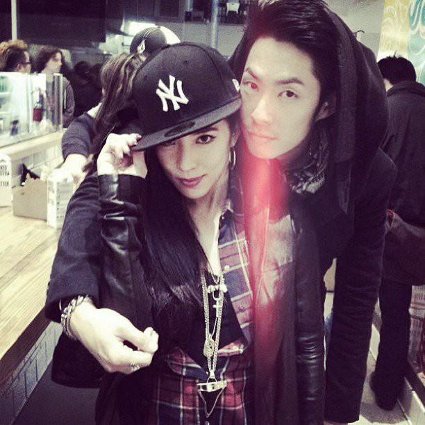 Những cuộc hôn nhân nguội lạnh của sao: Người che đậy bằng vẻ ngoài xa hoa, kẻ bị dồn đến nước tự tử vẫn không chịu thừa nhận