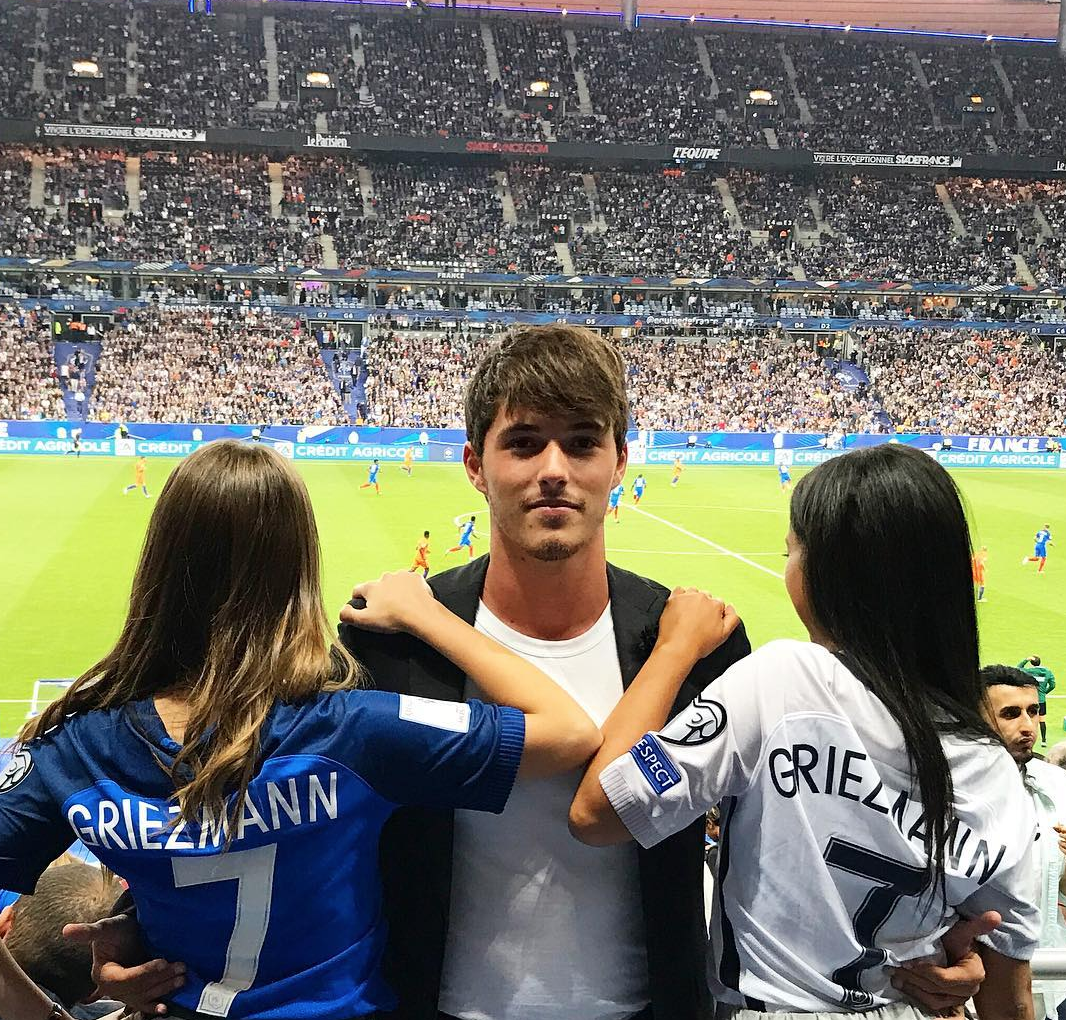 Cực phẩm không ở đâu xa, cực phẩm chính là con trai sinh năm 1996 của HLV Didier Deschamps!