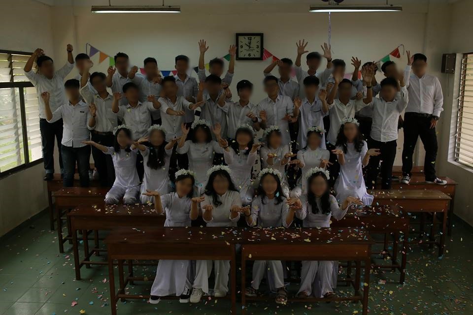 Chụp kỷ yếu lớp 12 đến khi chuẩn bị vào đại học vẫn chưa có ảnh, nam sinh tố nhiếp ảnh gia làm việc thiếu trách nhiệm làm dậy sóng cộng đồng mạng