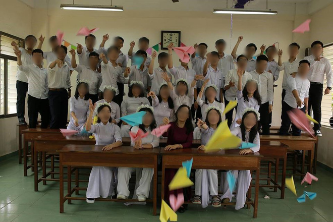 Chụp kỷ yếu lớp 12 đến khi chuẩn bị vào đại học vẫn chưa có ảnh, nam sinh tố nhiếp ảnh gia làm việc thiếu trách nhiệm làm dậy sóng cộng đồng mạng