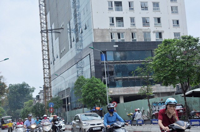 Hà Nội: Chỉ đạo ‘nóng’ về xử lý công trình sai phạm 8B Lê Trực