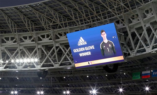 Courtois lỡ thời khắc được trao Găng Vàng vì ghét xem Pháp Courtois lỡ thời khắc được trao Găng Vàng vì ghét xem Pháp