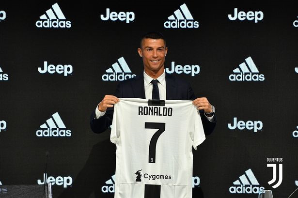Chủ tịch La Liga: Ronaldo rời Real Madrid vì vấn đề thuế