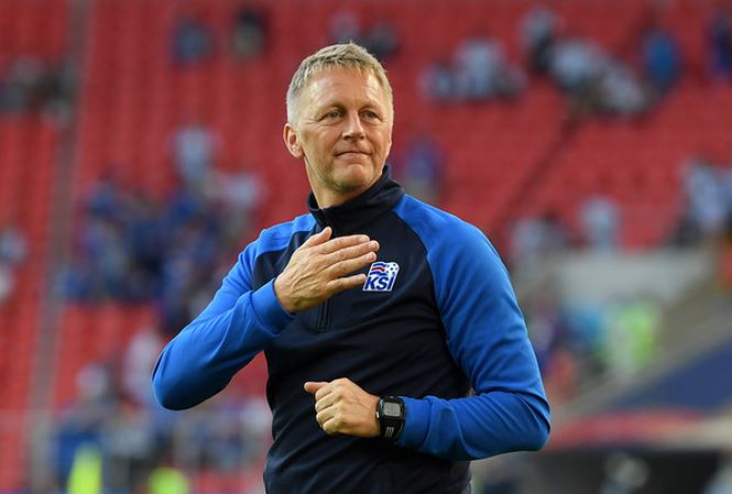 Người viết chuyện cổ tích cho Iceland bất ngờ từ chức Người viết chuyện cổ tích cho Iceland bất ngờ từ chức