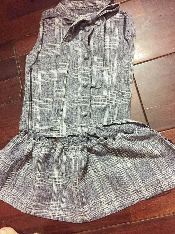 Ngồi 6 tiếng khâu váy cho con gái không mất một đồng, mẹ 9X được khen hết lời