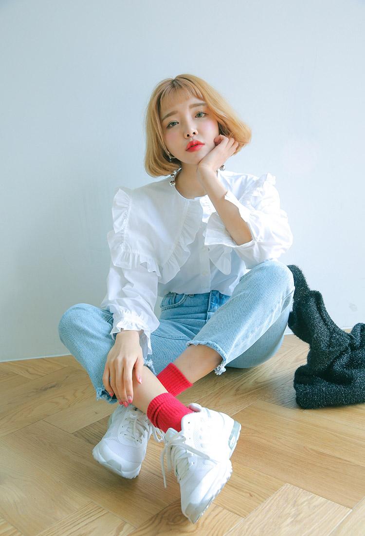 Chẳng cần nâng ngực, chỉ vài trăm nghìn mua chiếc áo kiểu này là vòng 1 nảy nở ngay