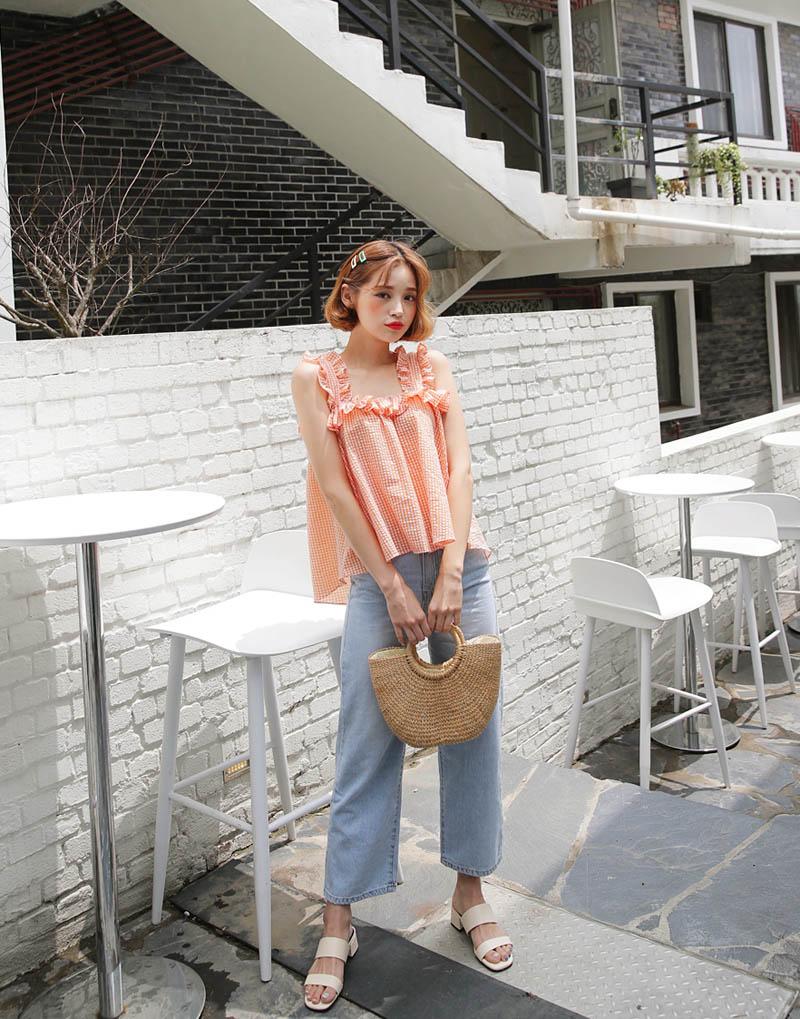 Chẳng cần nâng ngực, chỉ vài trăm nghìn mua chiếc áo kiểu này là vòng 1 nảy nở ngay