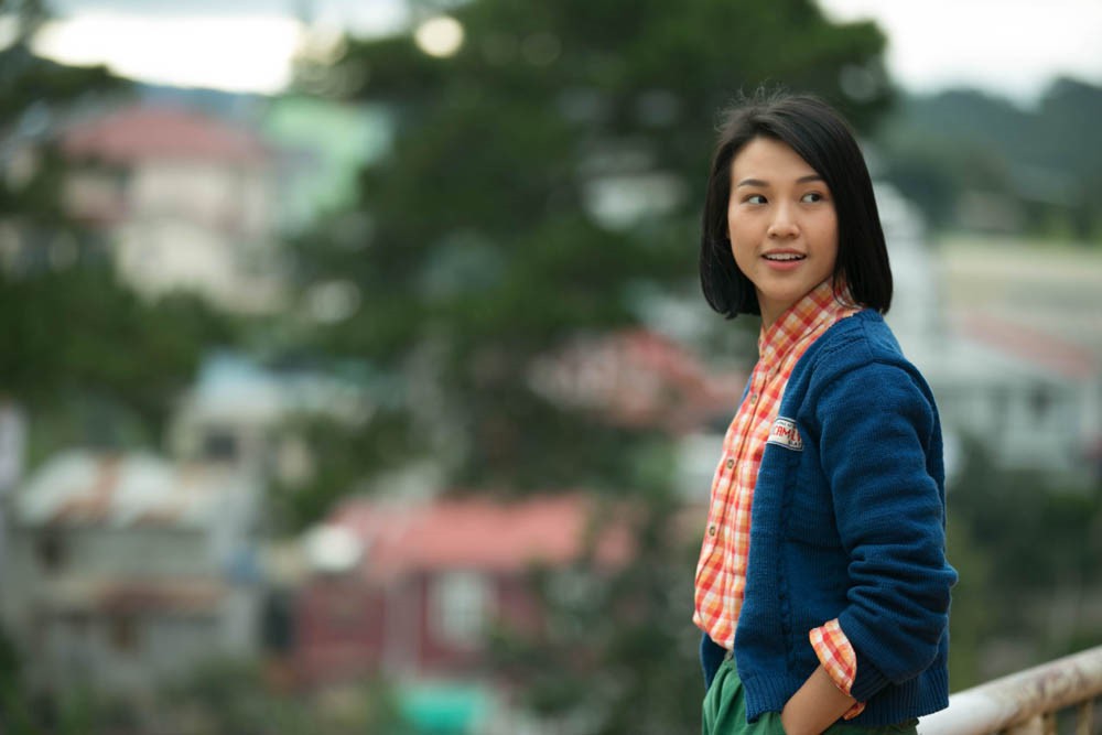 1 năm đường tình đôi ngả, Hoàng Oanh bước lên đỉnh cao danh vọng, Huỳnh Anh trượt dài bên bờ vực sự nghiệp