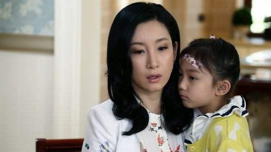 Không muốn đi bước nữa nhưng lại bị gài có thai, mẹ đơn thân bối rối chẳng biết phải làm sao