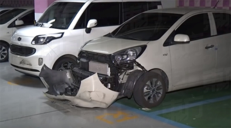 Cậu bé 9 tuổi trộm xe ô tô của mẹ để đi thử và cái kết khó tin