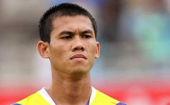 Cựu tuyển thủ U23 bị 'tố' truy nã: Tôi ở nhà nuôi heo mà cũng bị ghen tỵ nữa sao? Cựu tuyển thủ U23 bị 'tố' truy nã: Tôi ở nhà nuôi heo mà cũng bị ghen tỵ nữa sao?